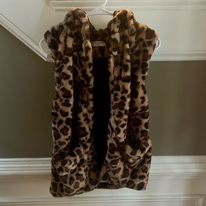 Leopard Vest size small